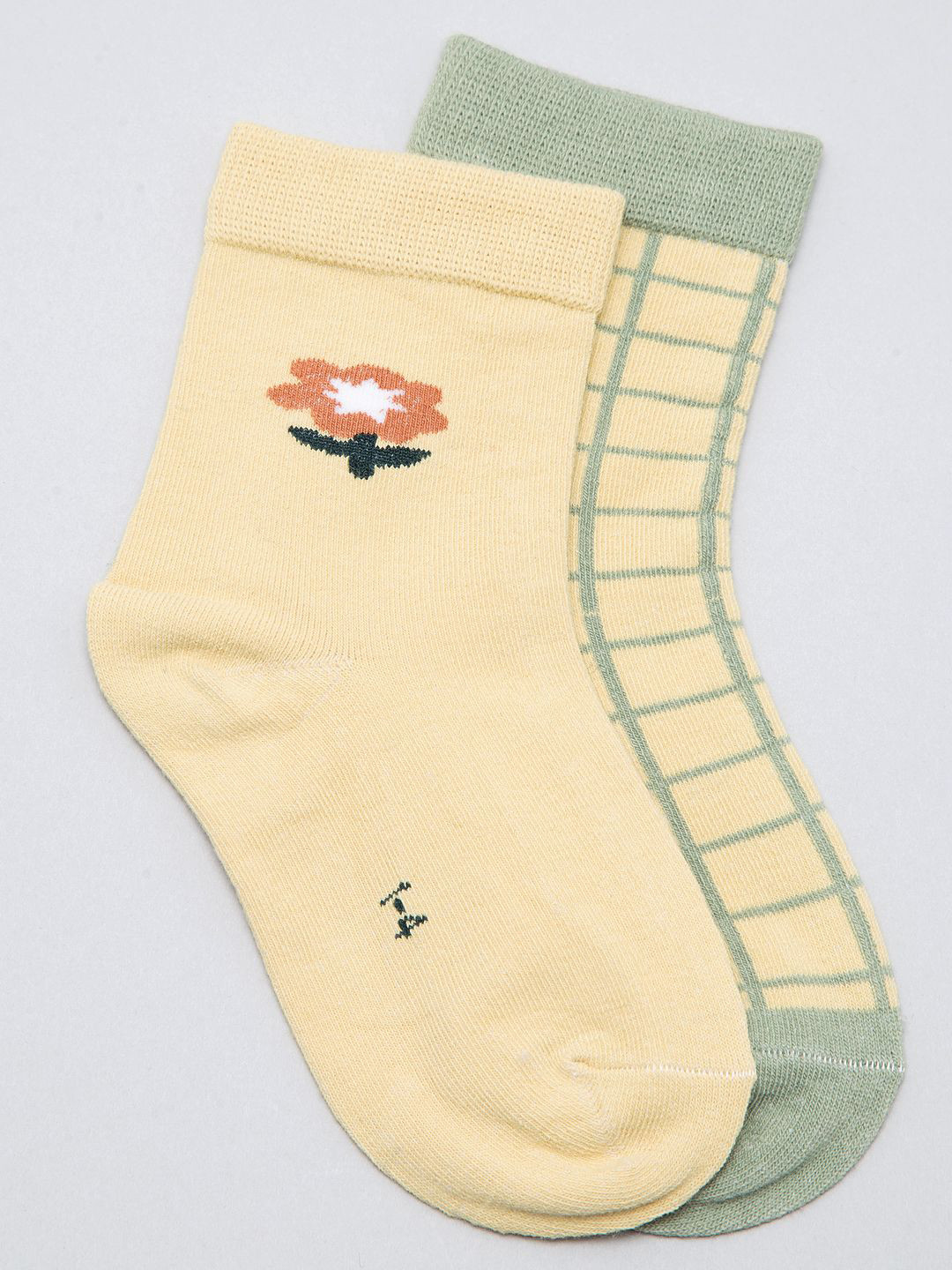 

J Style Kids Pack of 2 Patterned Ankle Length Socks, Yellow