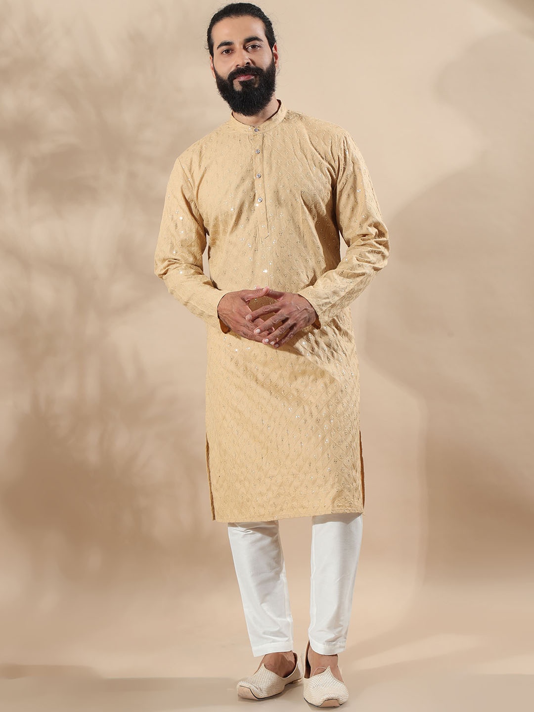 

FILORI Ethnic Motifs Mandarin Collar Sequinned Detail Straight Kurta, Beige