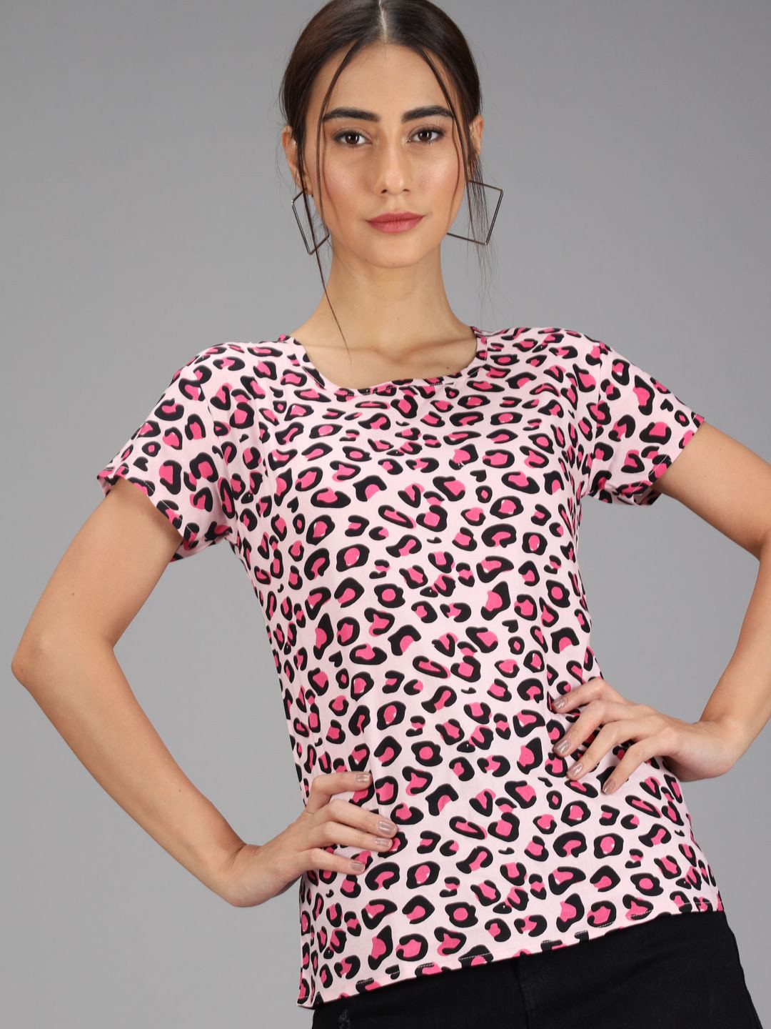 

TANDUL Animal Printed Round Neck Cotton Regular Top, Pink