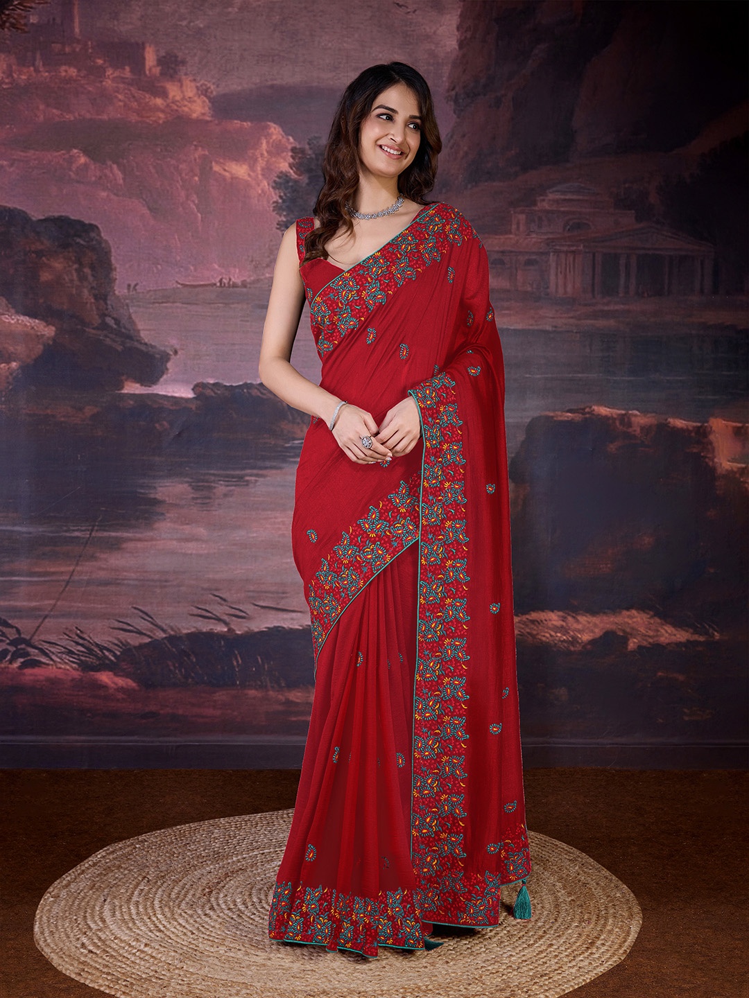 

Trendmalls Embellished Sequinned Heavy Work Saree, Red