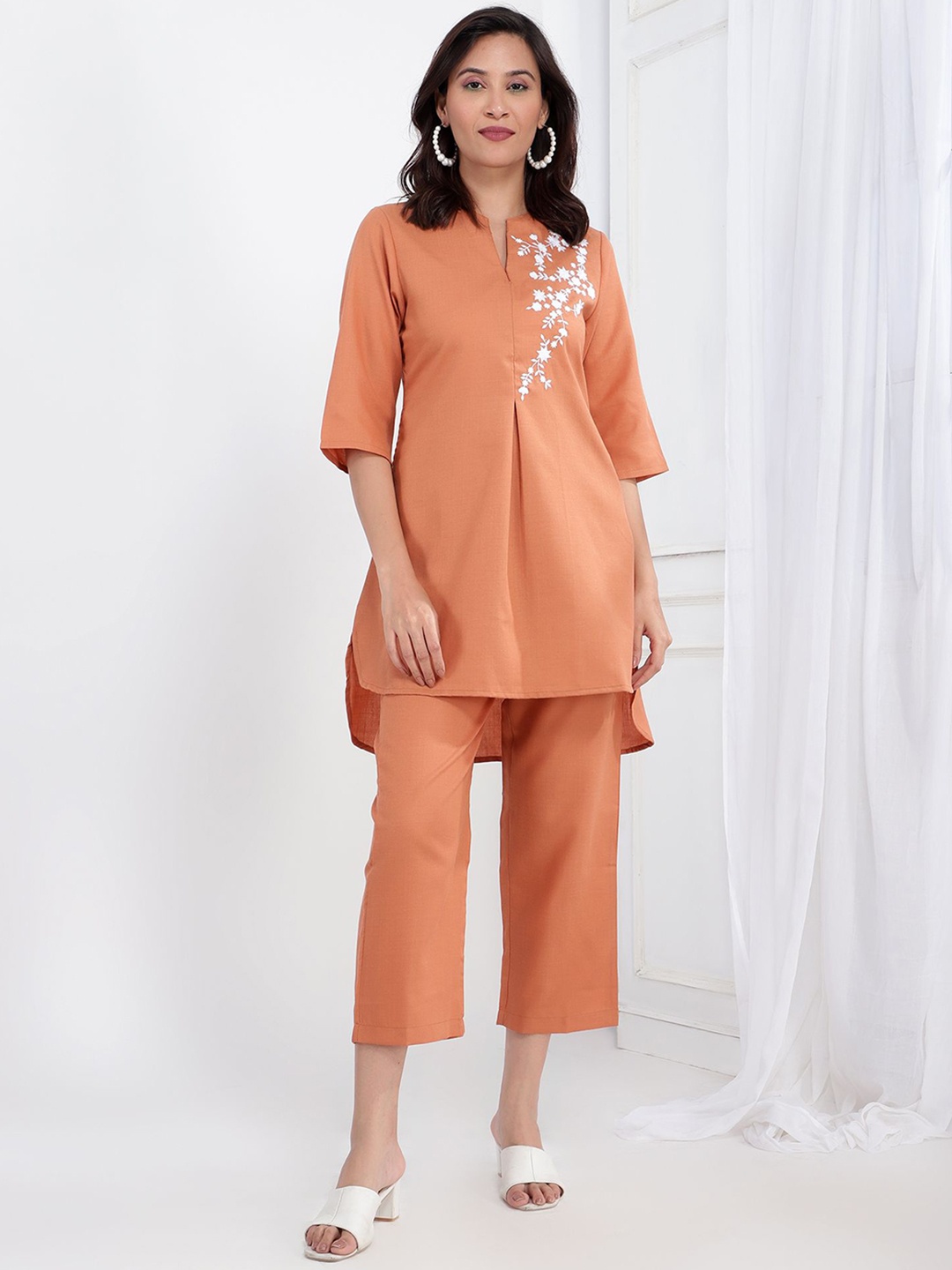 

Bani Women Embroidered Thread Work Mandarin Collar High Low Casual Tunic With Trousers, Peach