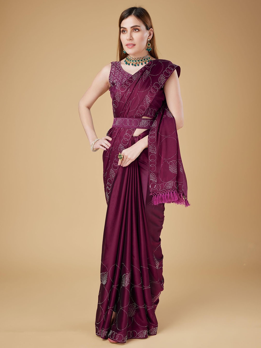

Trendmalls Embellished Beads and Stones Saree, Purple
