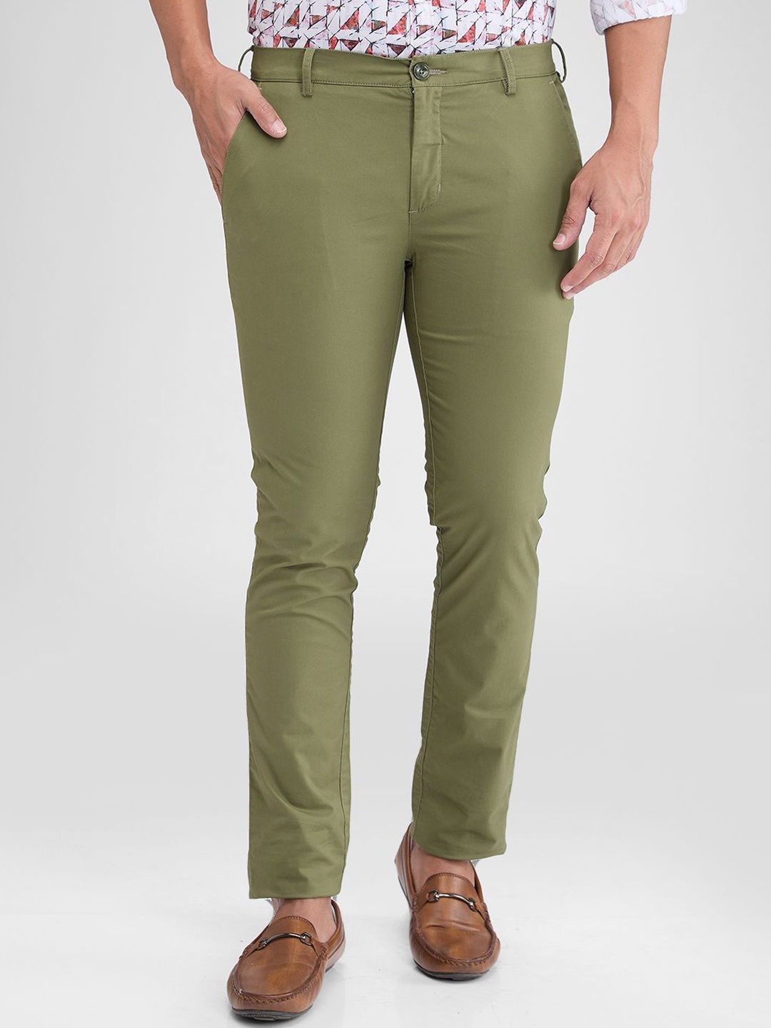 

ColorPlus Men Slim Fit Mid-Rise Chinos Trousers, Green