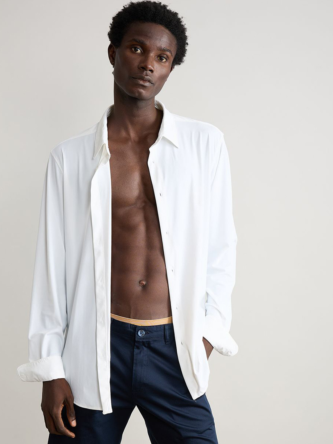 

FREAKINS Spread Collar Casual Shirt, White
