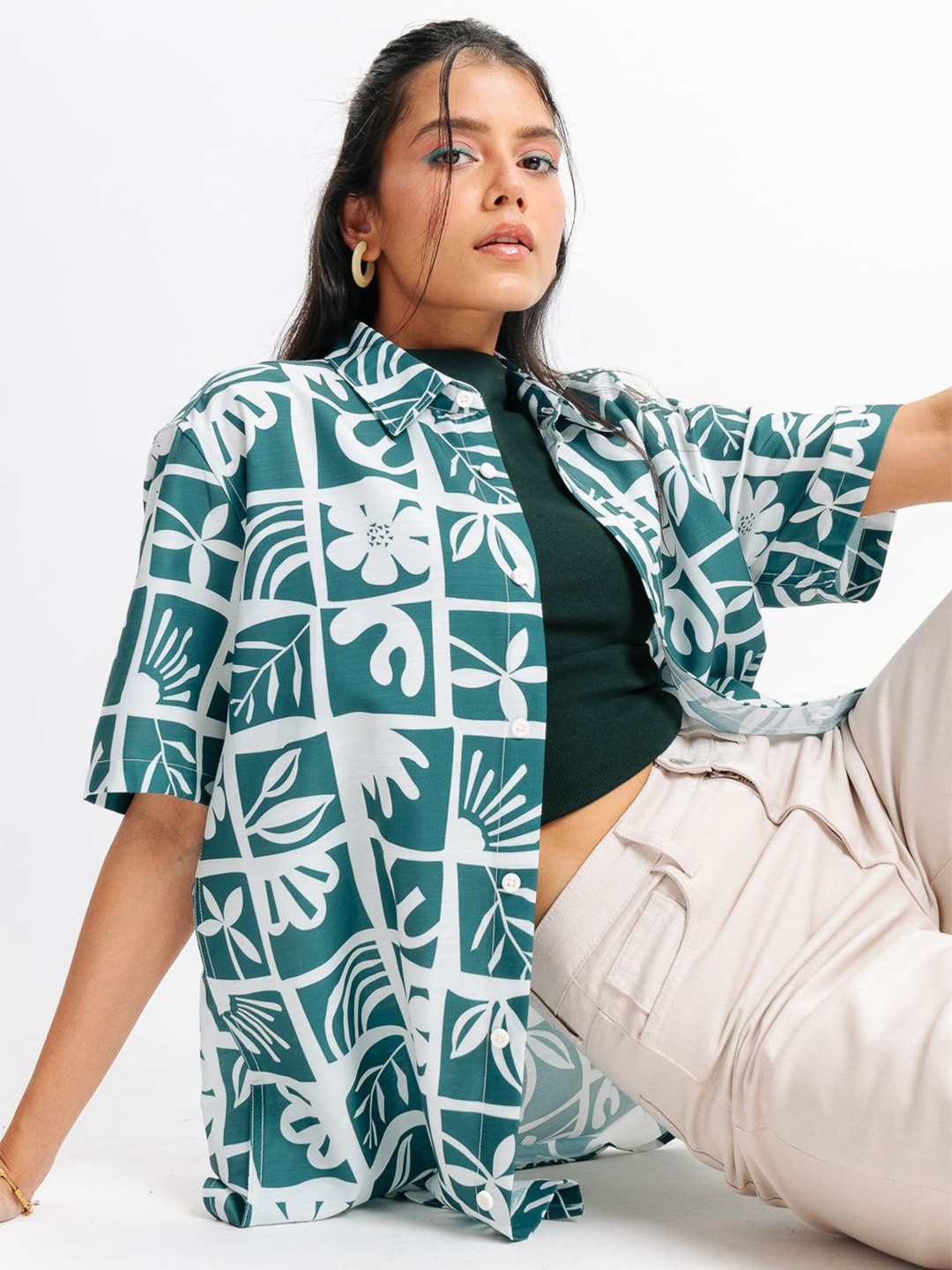 

FREAKINS Floral Printed Spread Collar Casual Shirt, Green