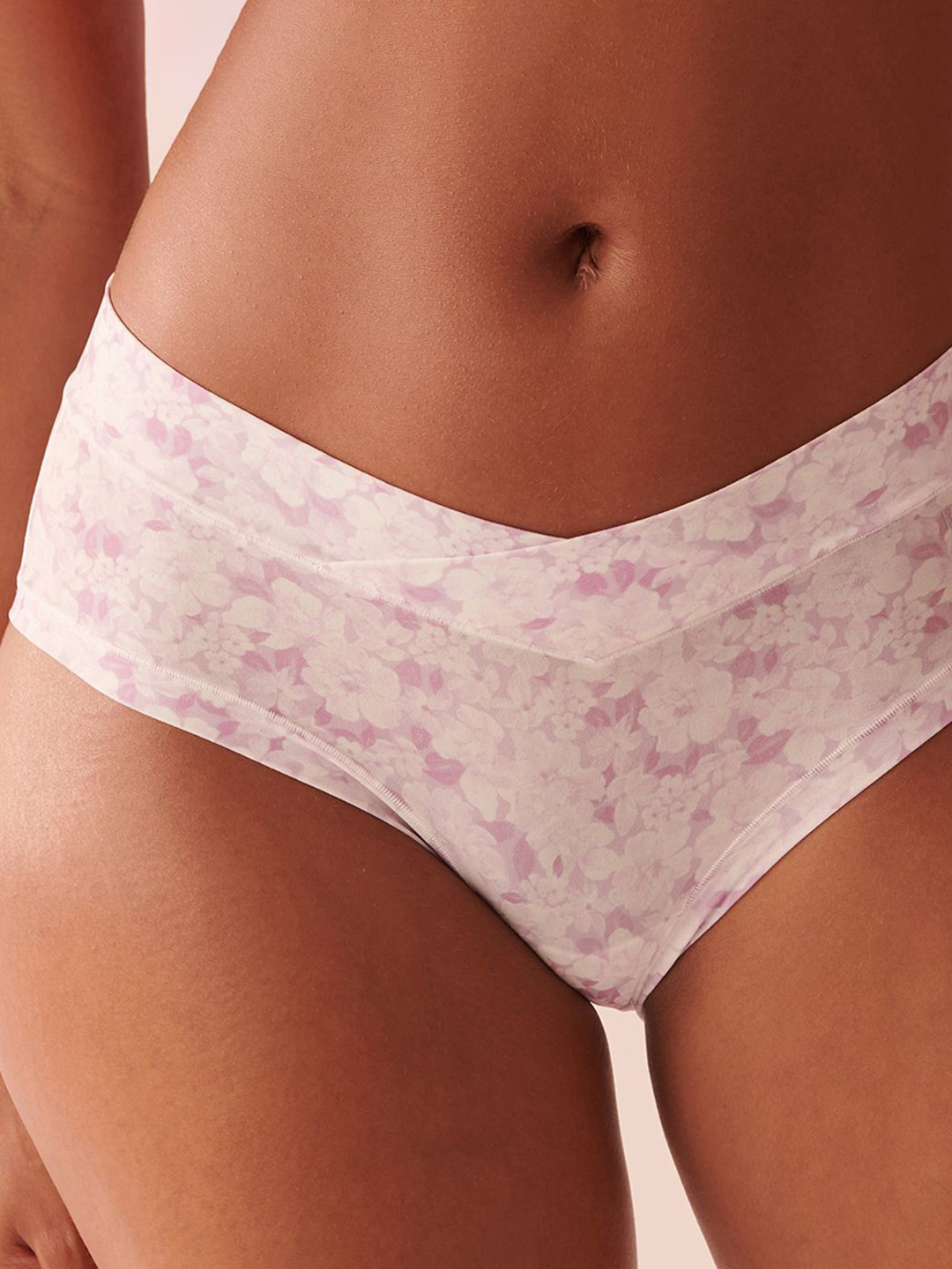 

La Vie en Rose Floral Printed Ultimate Softness Hipster Briefs, Purple