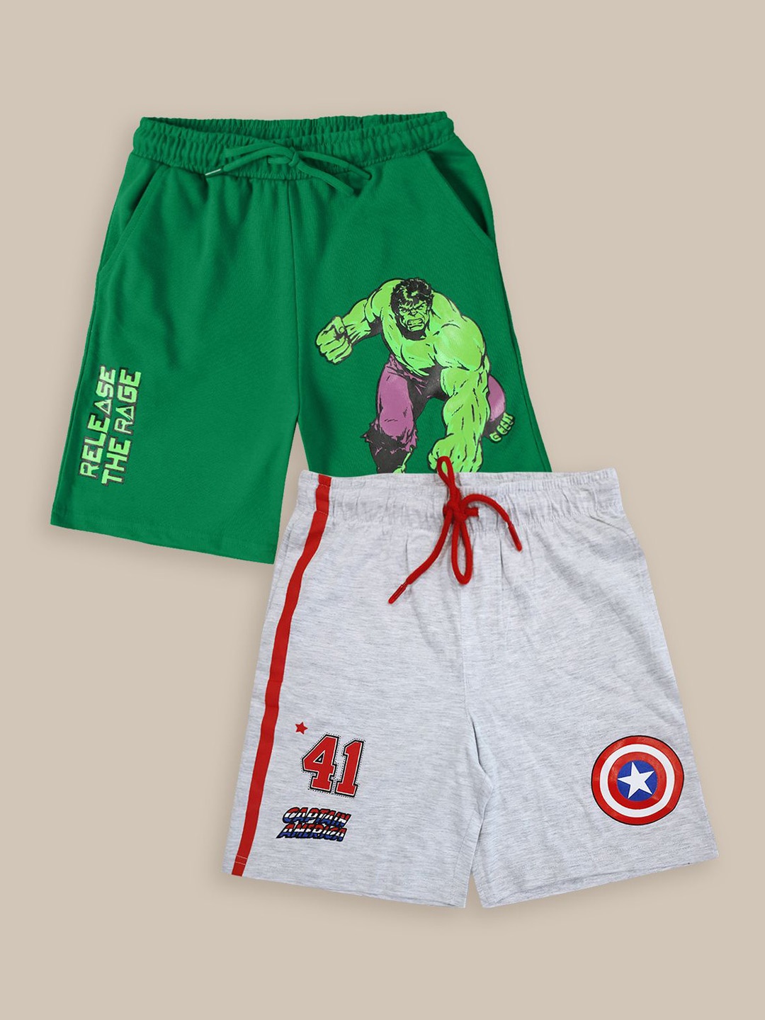 

Kids Ville Boys Pack Of 2 Avengers Printed Regular Shorts, Green