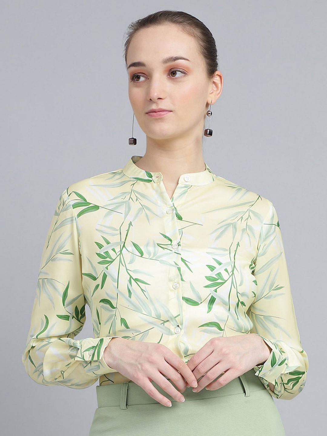 

FITHUB Floral Printed Formal Shirt, Yellow