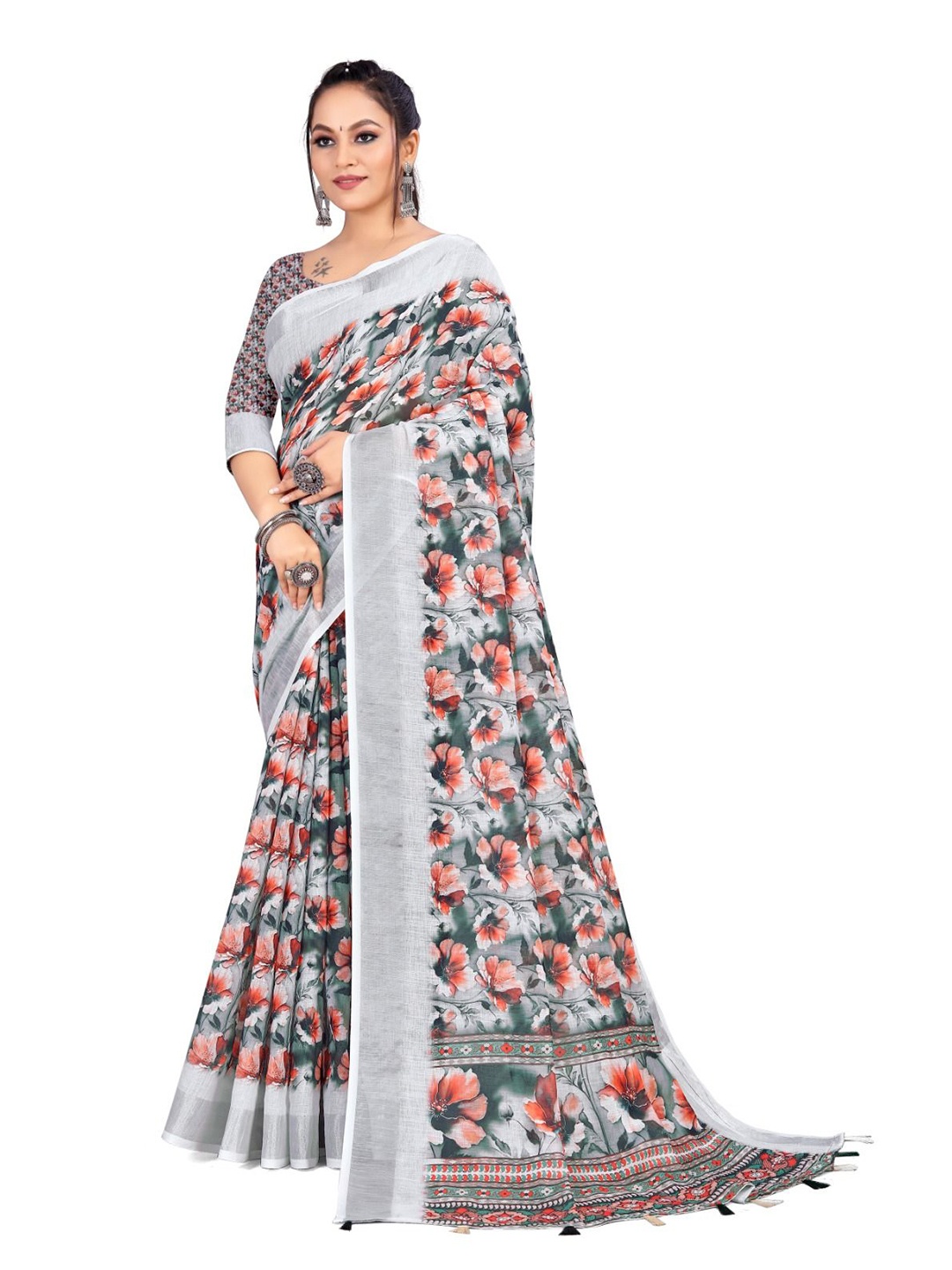 

RUNAYA NX Floral Linen Blend Saree, Red