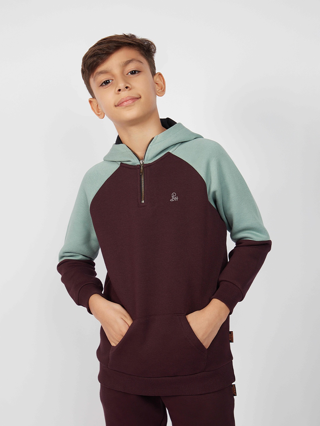 

Bombay High Boys Colourblocked Cotton Sweatshirt, Maroon