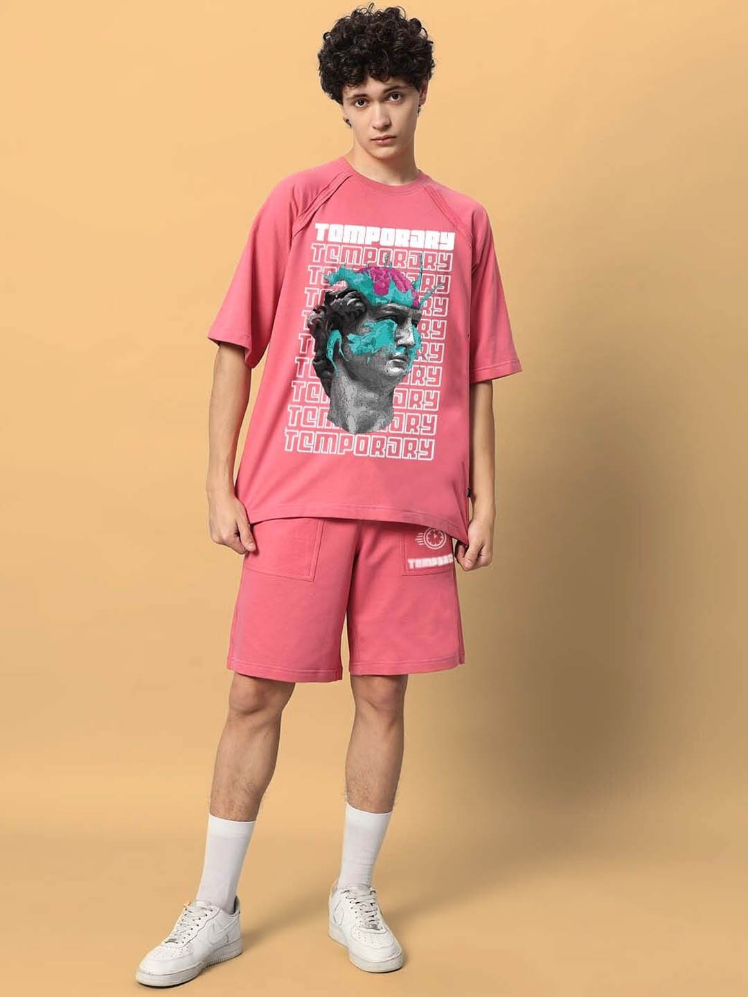 

WEARDUDS Graphic Printed T-Shirt With Shorts, Pink