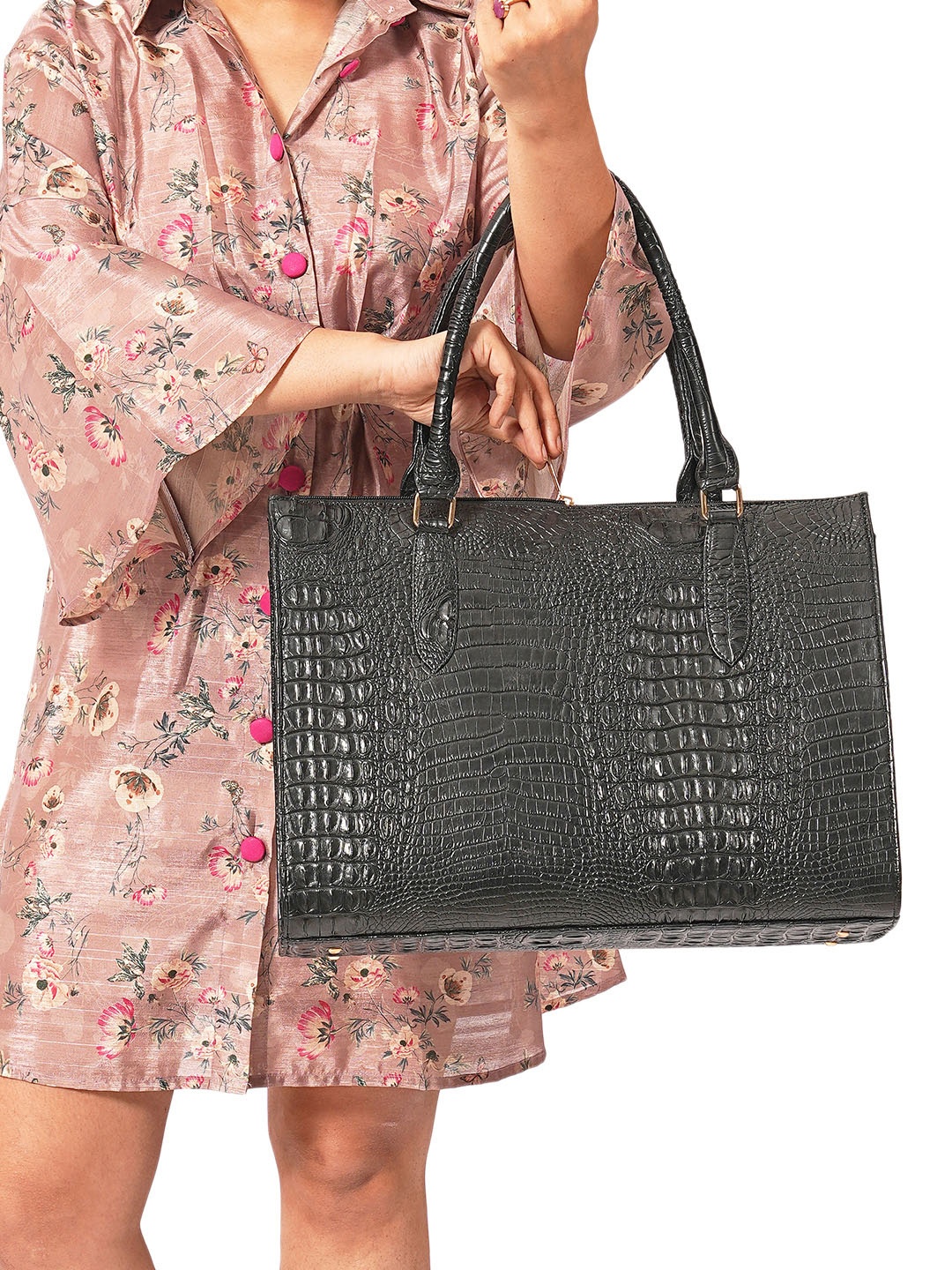 

MINI WESST Textured Structured Oversized Handheld Bag, Black
