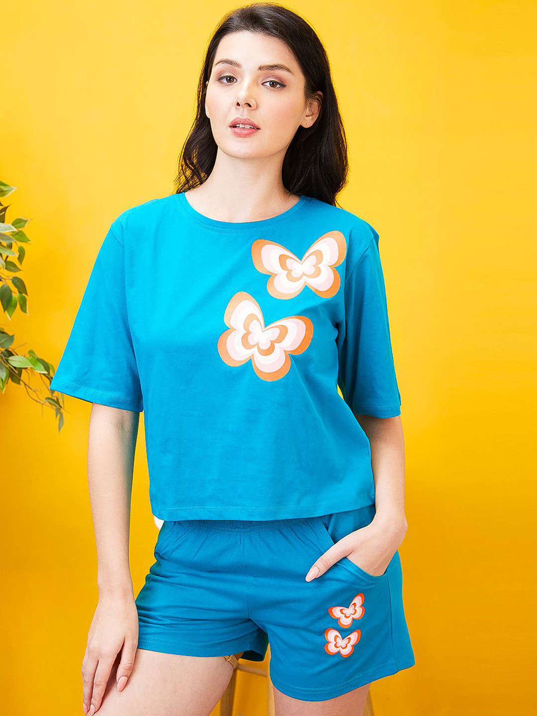 

AV2 Floral Printed Pure Cotton Night suit, Blue