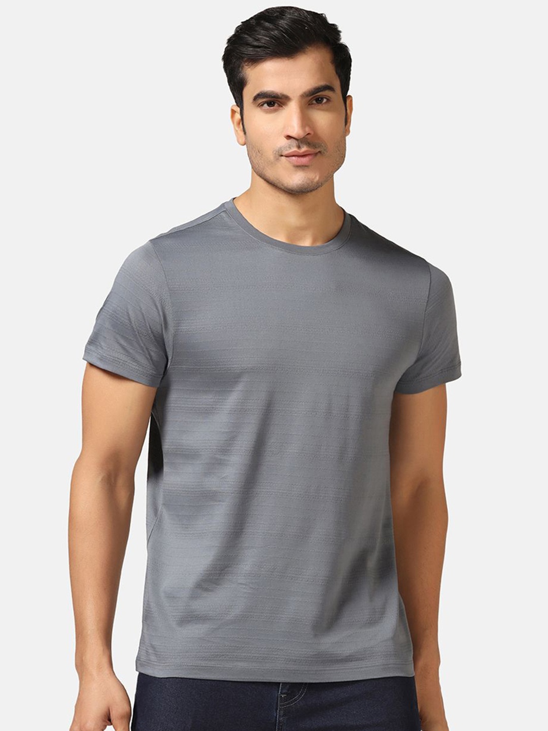 

Blackberrys Round Neck Short Sleeves Cotton Slim Fit T-shirt, Grey