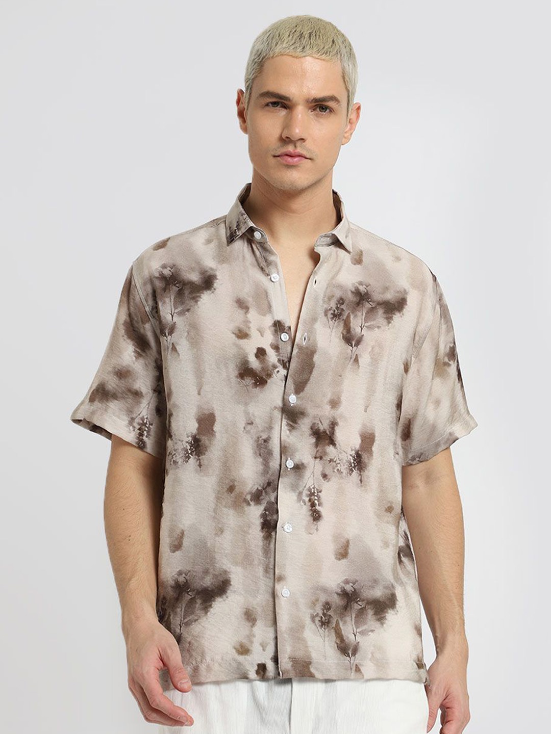 

Banana Club Classic Slim Fit Abstract Printed Casual Shirt, Brown
