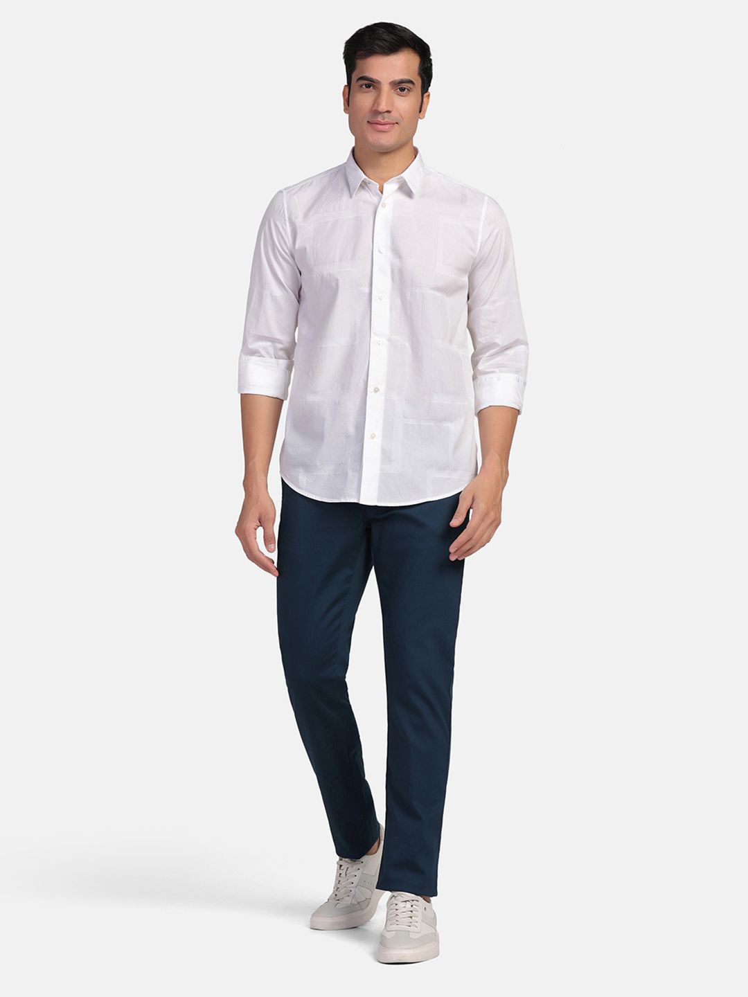 

Blackberrys Straight Slim Fit Printed Casual Shirt, White