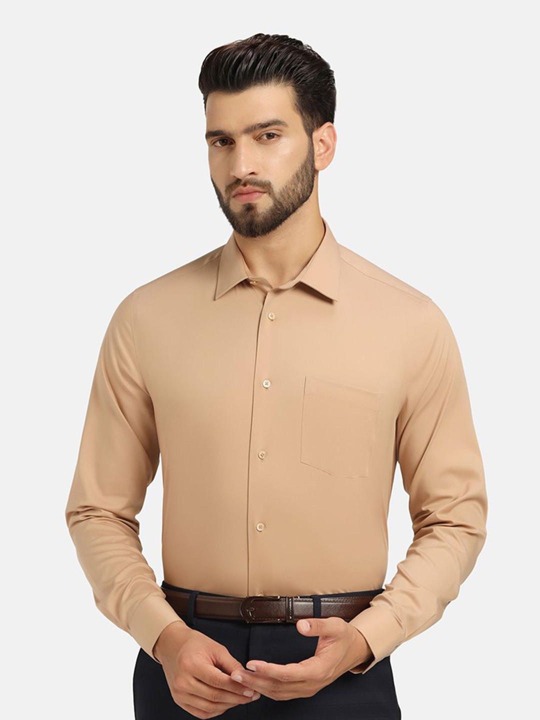 

Blackberrys Men Solid Formal Slim Fit Wrinkle-Resistant Shirt, Brown