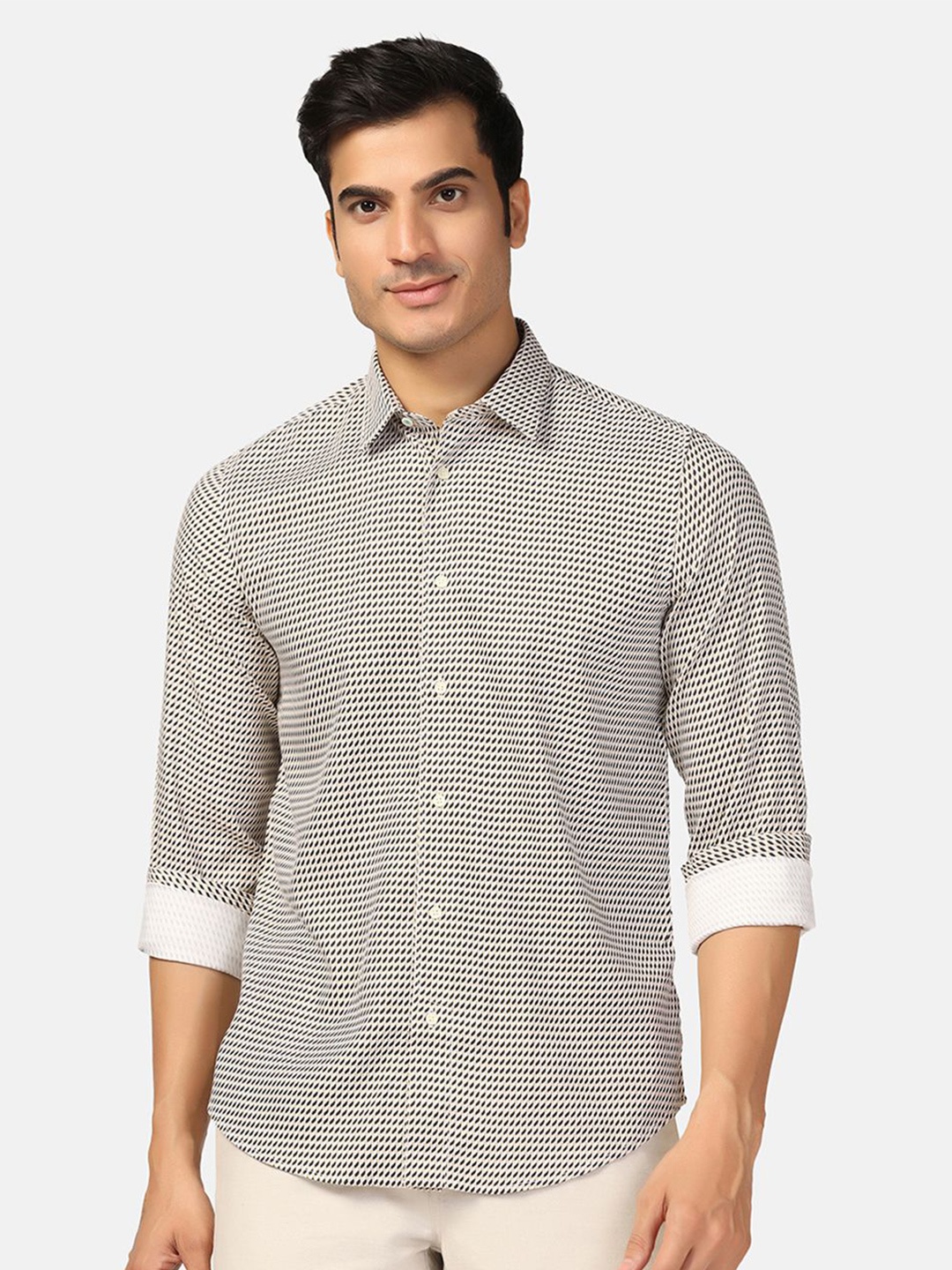 

Blackberrys Straight Slim Fit Horizontal Stripes Casual Shirt, Beige