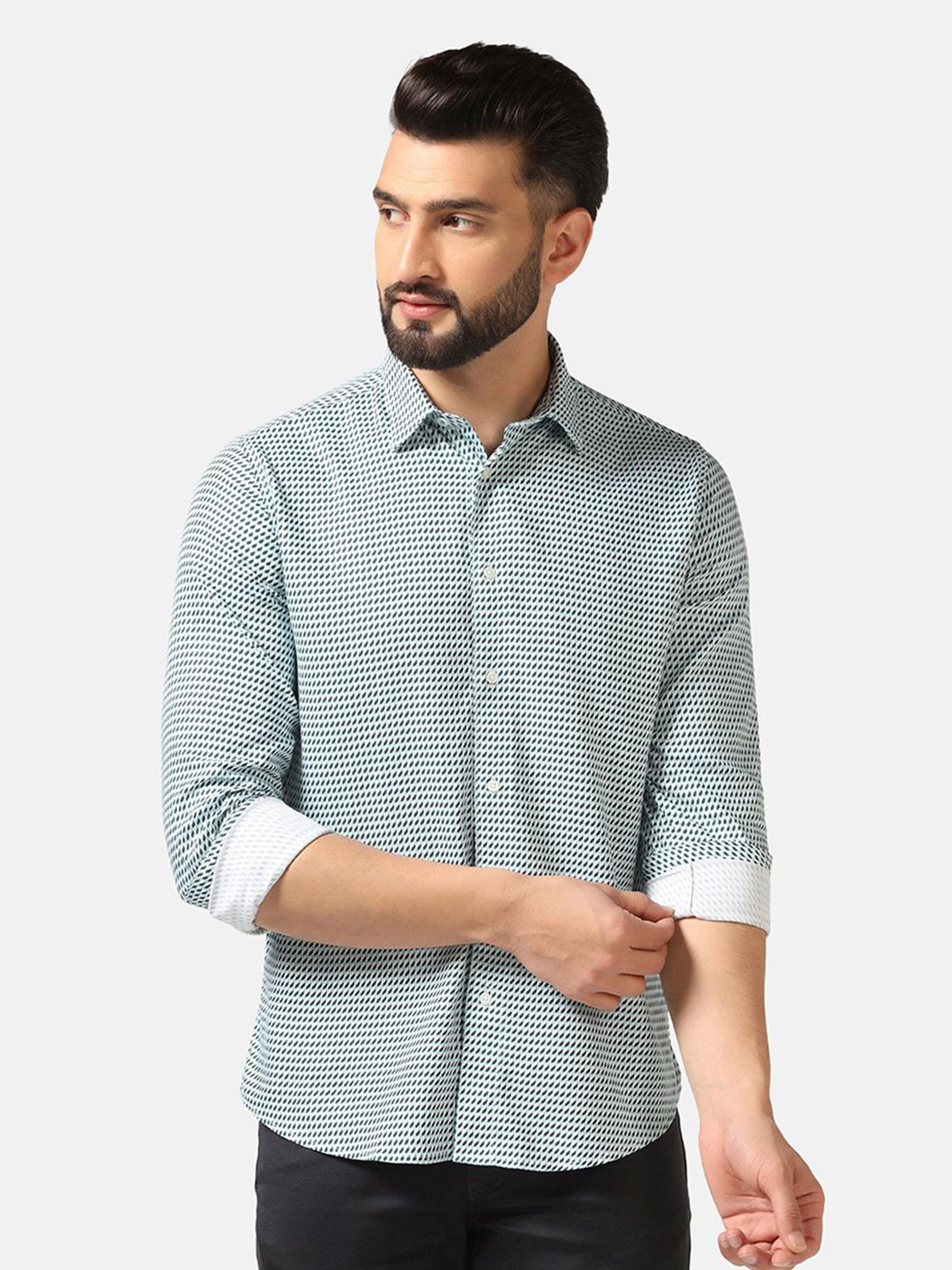 

Blackberrys Straight Slim Fit Horizontal Stripes Casual Shirt, Green