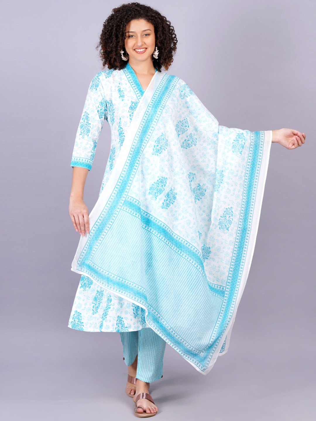 

HIGHLIGHT FASHION EXPORT Floral Printed Pure Cotton Kurta With Trouser & Dupatta, Blue