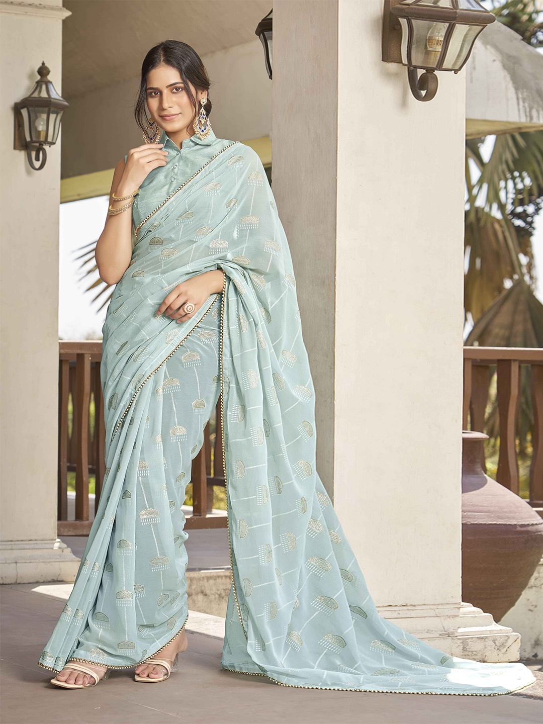 

SUTRAM Embellished Embroidered Saree, Blue