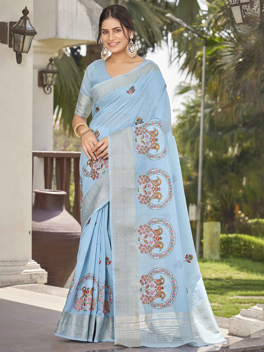 

MANOHARI Ethnic Motifs Zari Jute Cotton Saree, Blue