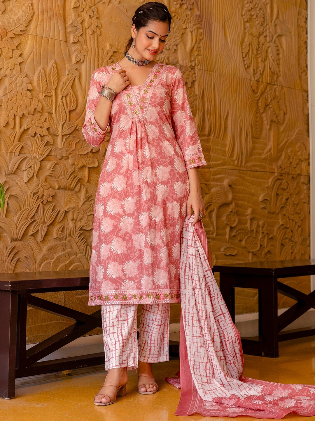

Anouk Floral Embroidered Aari Work Pure Cotton A-Line Kurta With Trousers & Dupatta, Pink