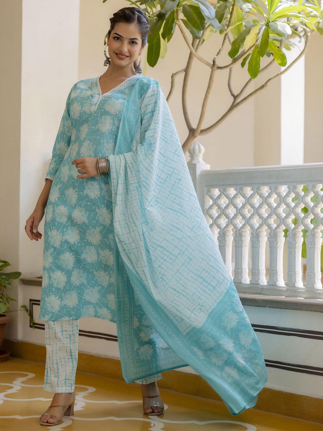 

Anouk Floral Yoke Design Regular Pure Cotton Kurta With Pyjamas & Dupatta, Turquoise blue