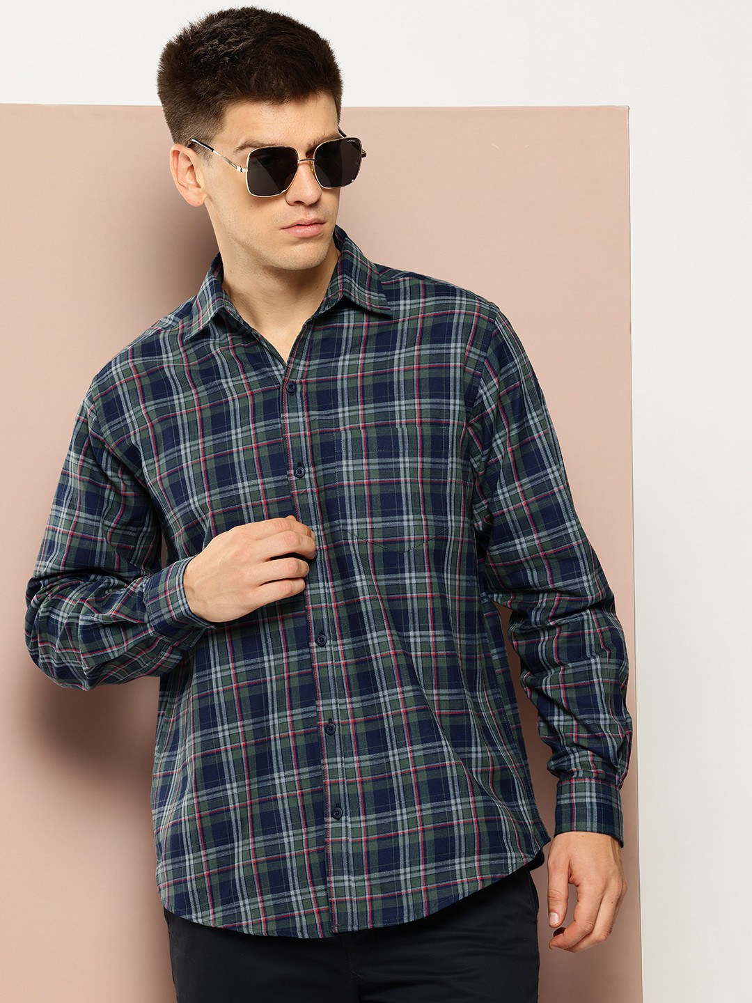 

Club York Men Checked Casual Shirt, Olive