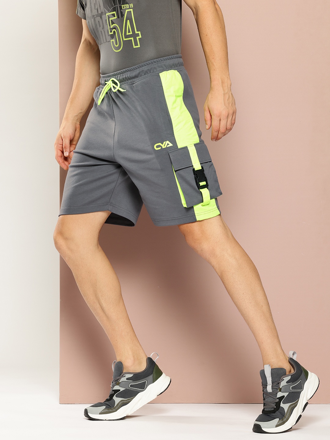 

Club York Men Colourblocked Sports Shorts Technology, Grey