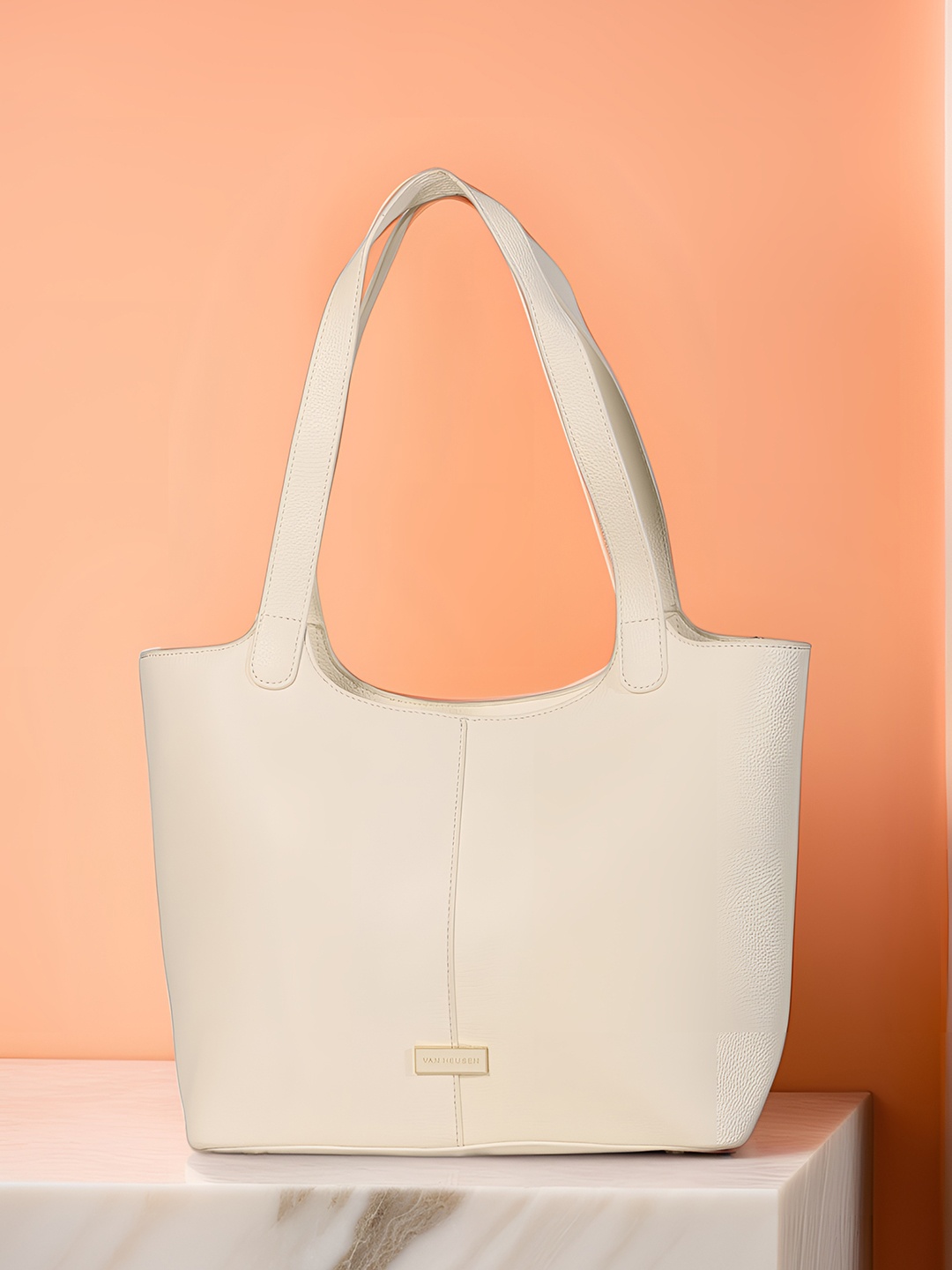 

Van Heusen Women Solid Shoulder Bag, Off white