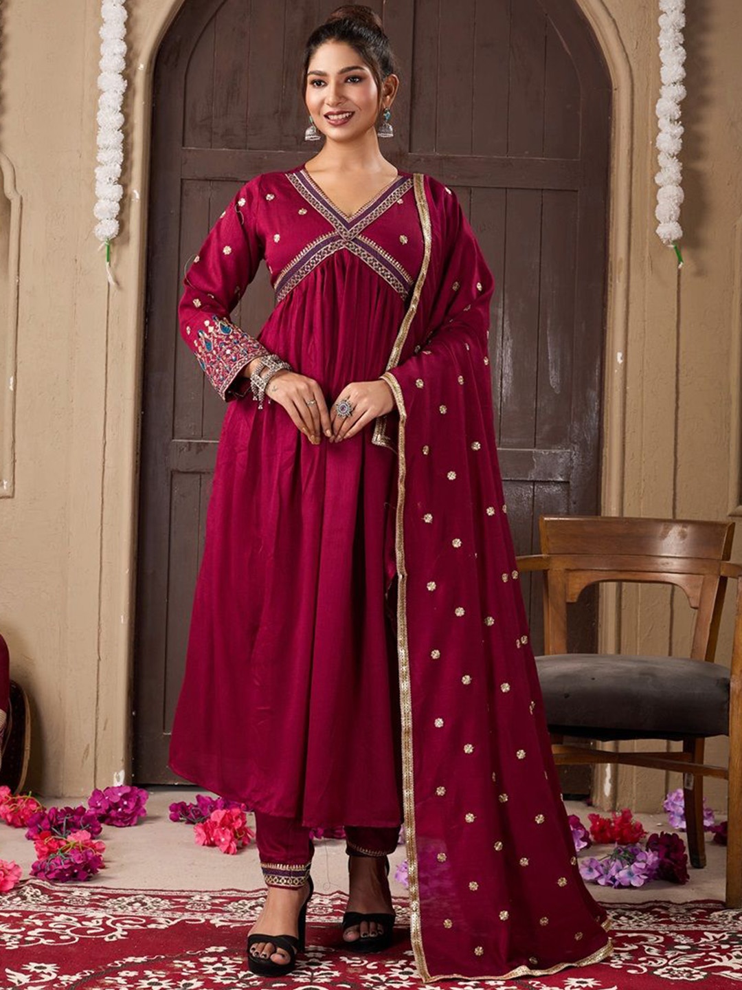 

Fashion FRICKS Embroidered Regular Sequinned A-Line Kurta With Trousers & Dupatta, Maroon