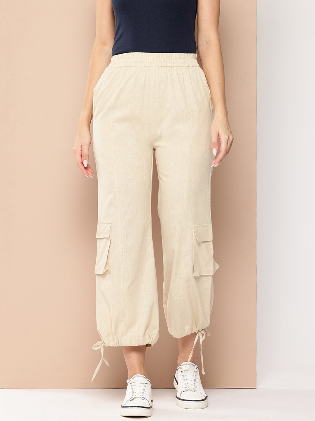 

Chemistry Women Comfort Loose Fit Cargos Trousers, Beige