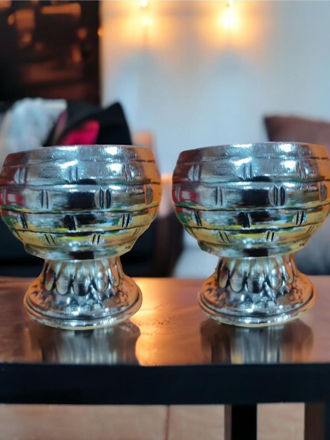 

Sigaram 2 Pieces Antique German Silver Kum Kum Cup With Lay