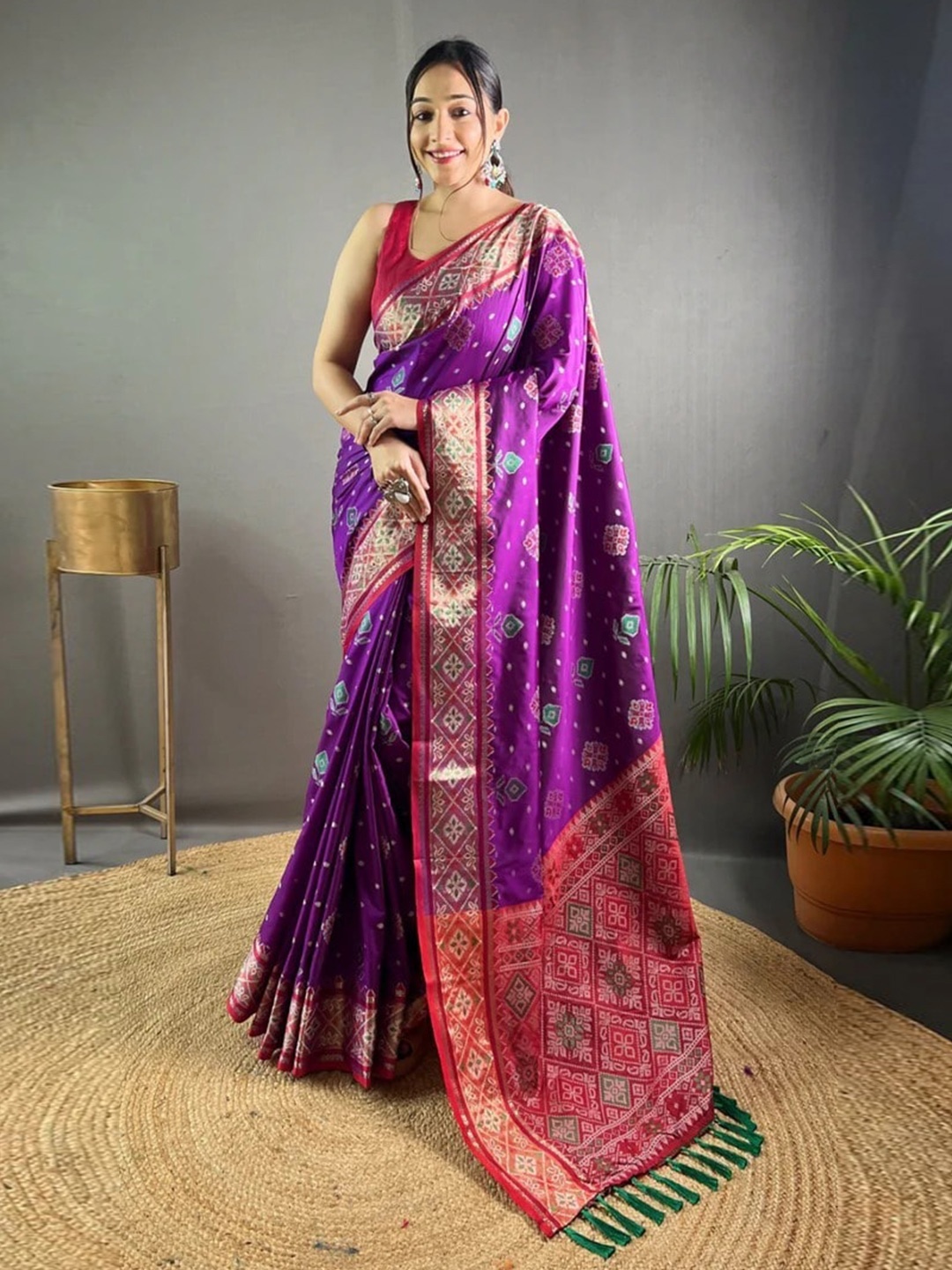 

Mitera Woven Design Zari Patola Saree, Purple