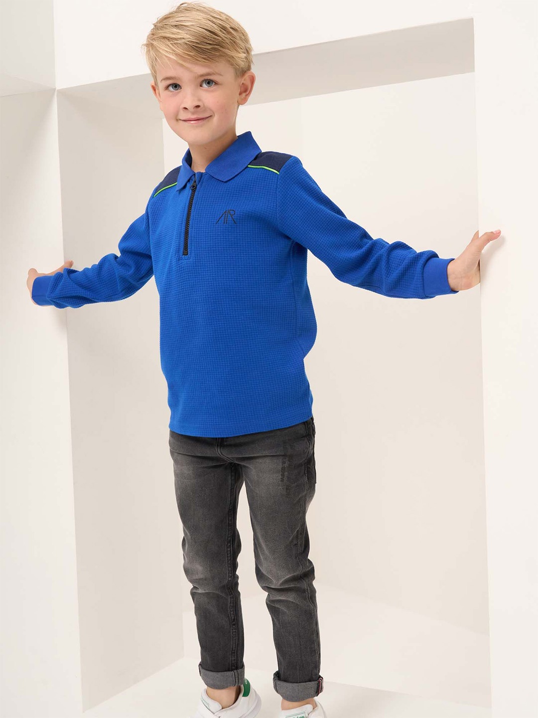 

Angel & Rocket Boys V-Neck Pockets Slim Fit T-shirt, Blue
