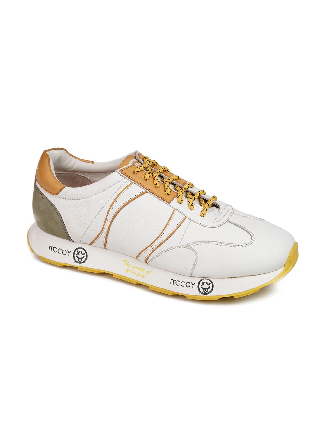 

mccoy Men Round Toe Comfort Insole Leather Sneakers, White