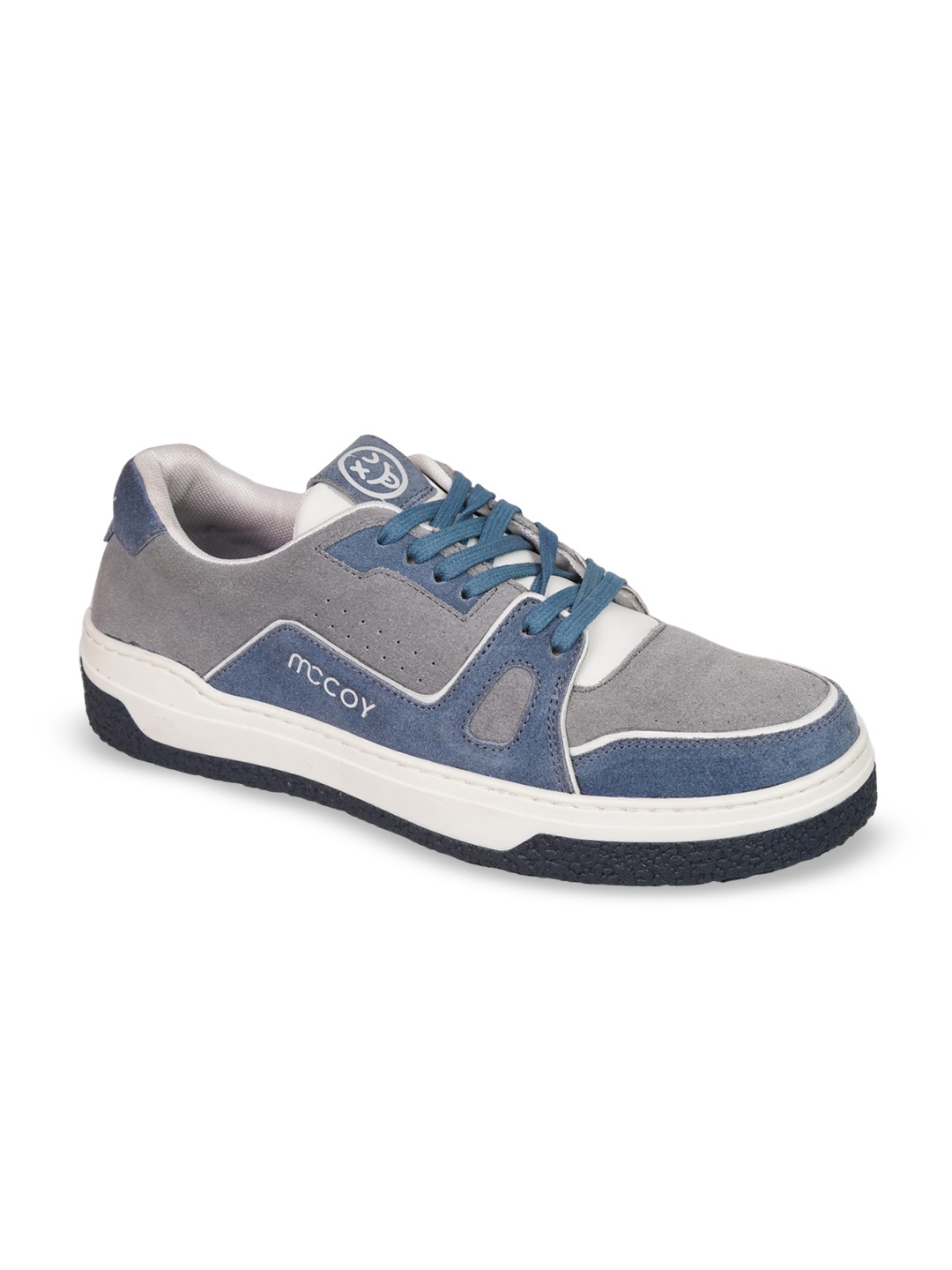 

mccoy Men Colourblocked Leather Sneakers, Blue