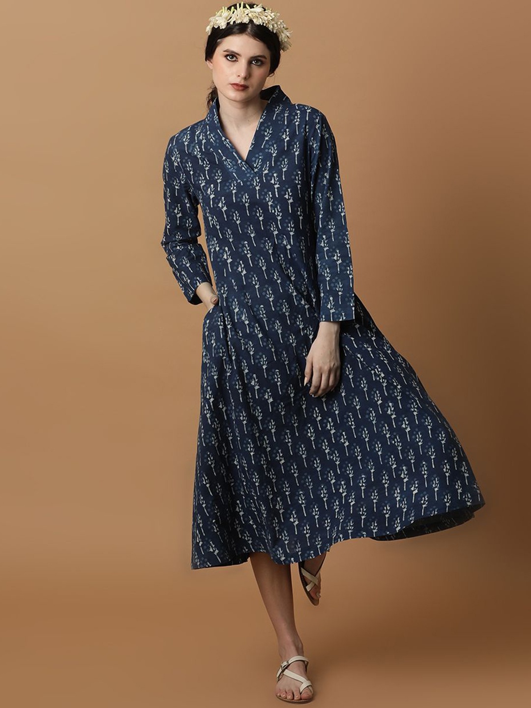 

BLACK & BLAH BLAH Handblock Printed Relaxed Fit Cotton Flared Midi Ethnic Dress, Blue