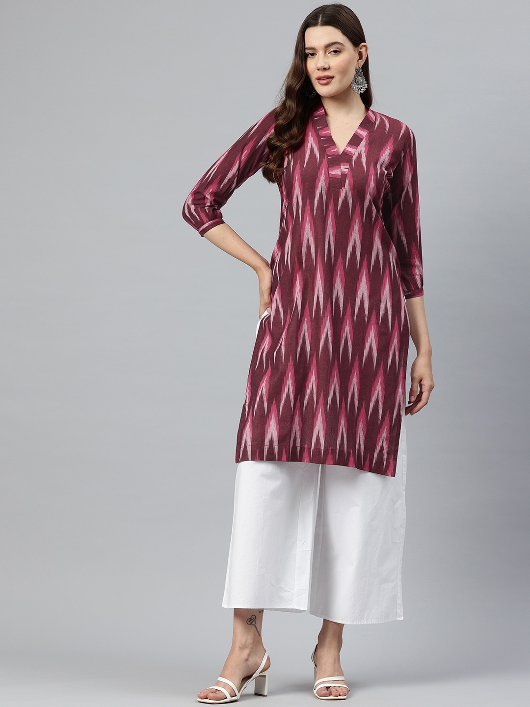 

One Femme Ikat Printed Pure Cotton Kurta, Maroon