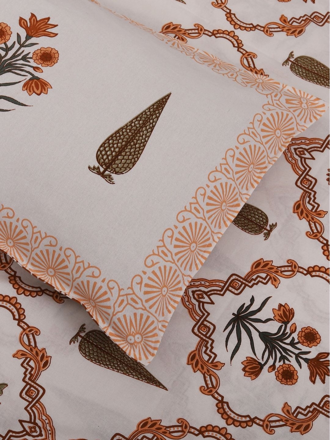 

Tasseled Home Orange Ethnic Motifs 180 TC Cotton King Bedsheet With 2 Pillow Covers