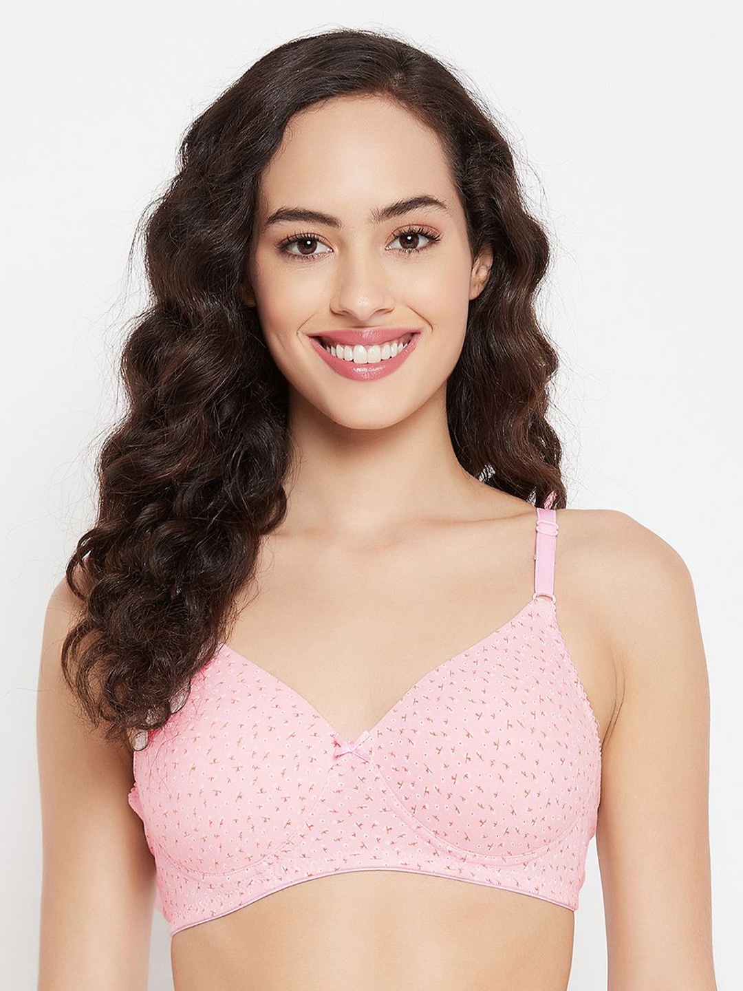 

Clovia Printed Full Coverage Lightly Padded T-shirt Bra With All Day Comfort, Pink