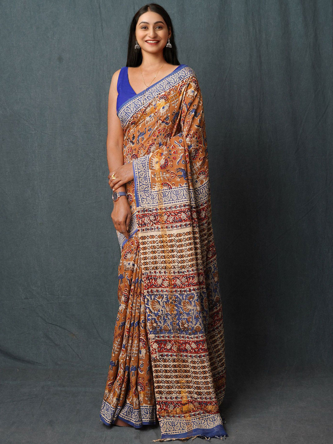 

Unnati Silks Floral Pure Cotton Handloom Bagru Saree, Brown