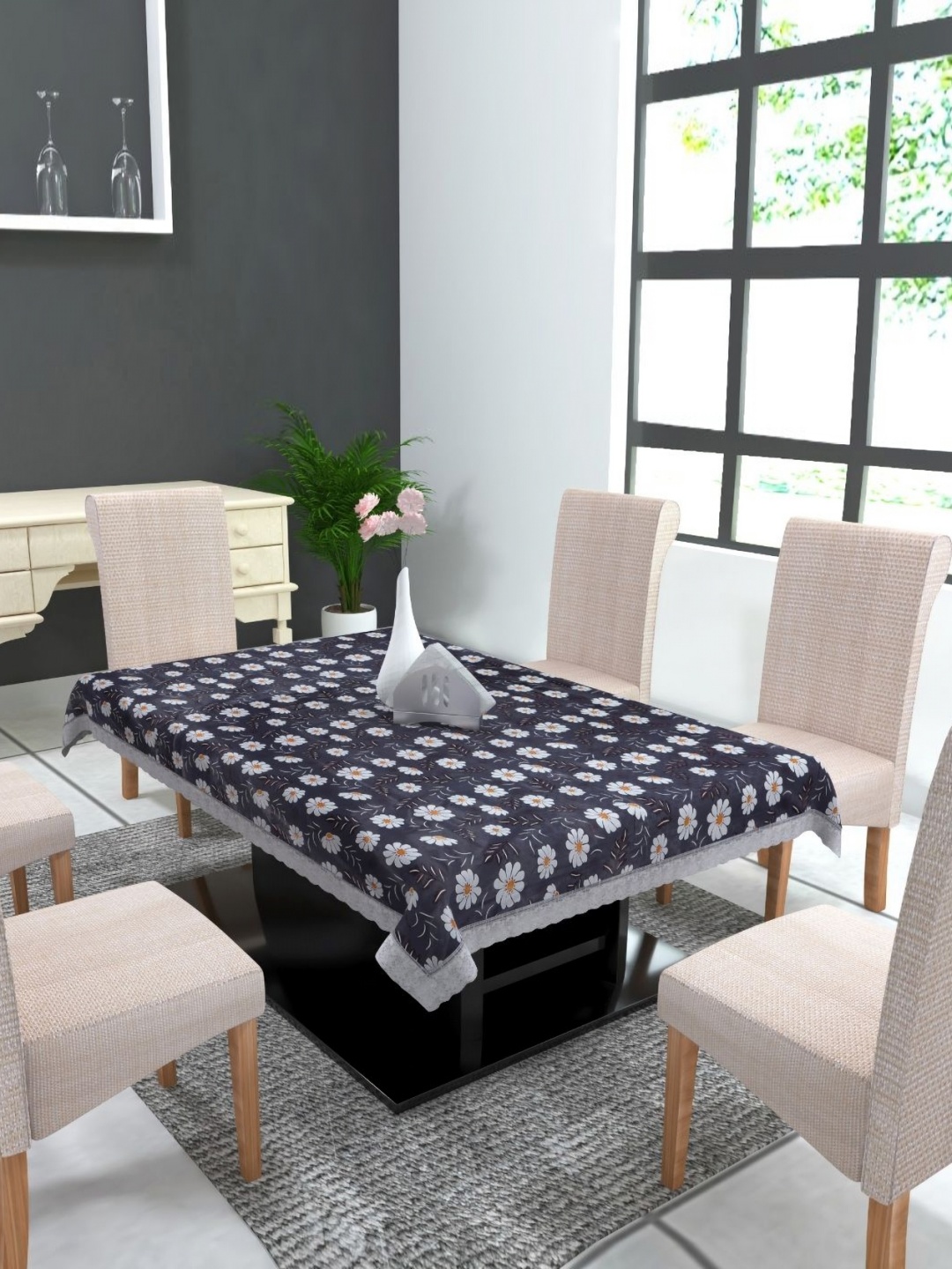 

MONKDECOR Blue Floral 6-Seater Table Cover