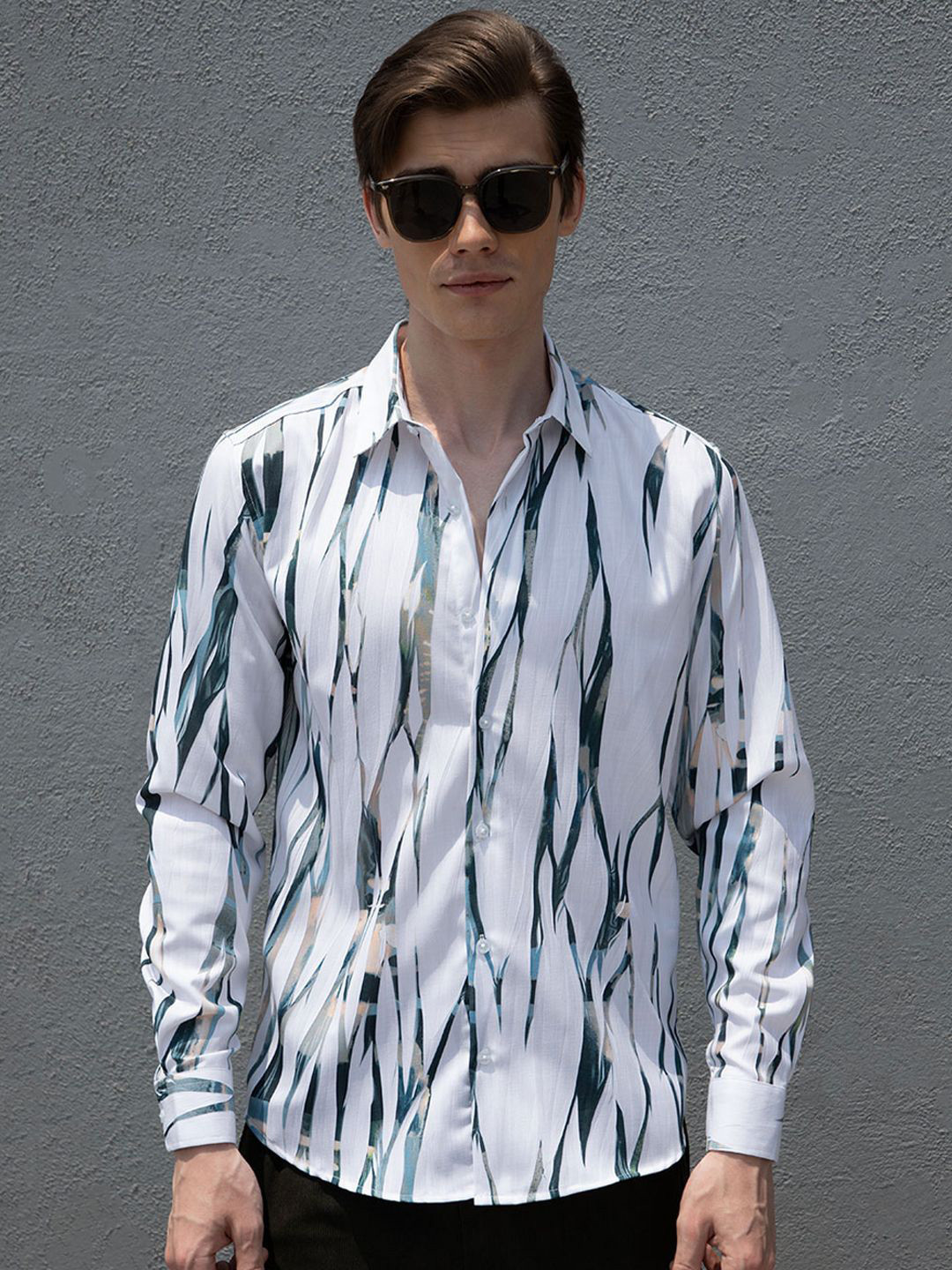 

Banana Club Classic Printed Casual Shirt, White