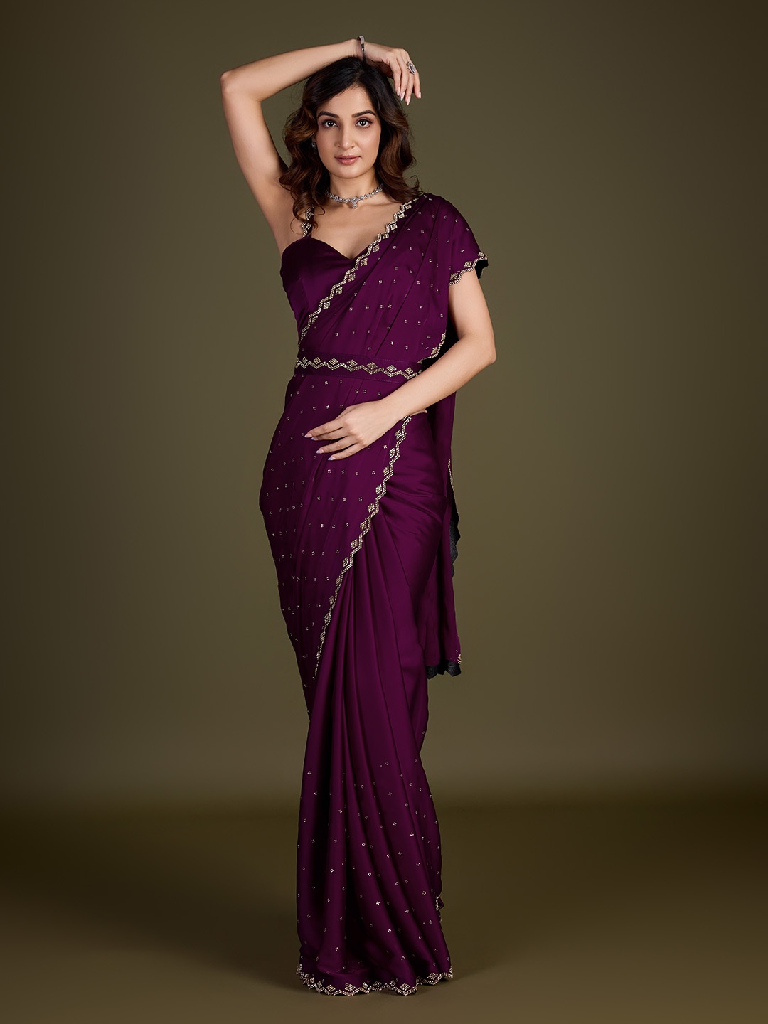 

Trendmalls Embellished Beads and Stones Satin Heavy Work Saree, Purple