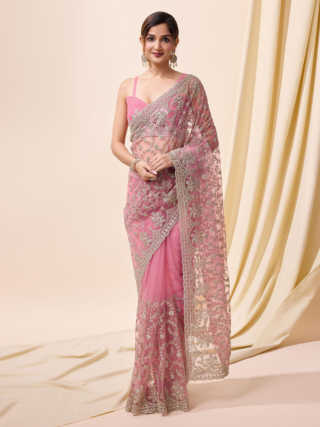 

Trendmalls Embellished Sequinned Net Heavy Work Saree, Pink