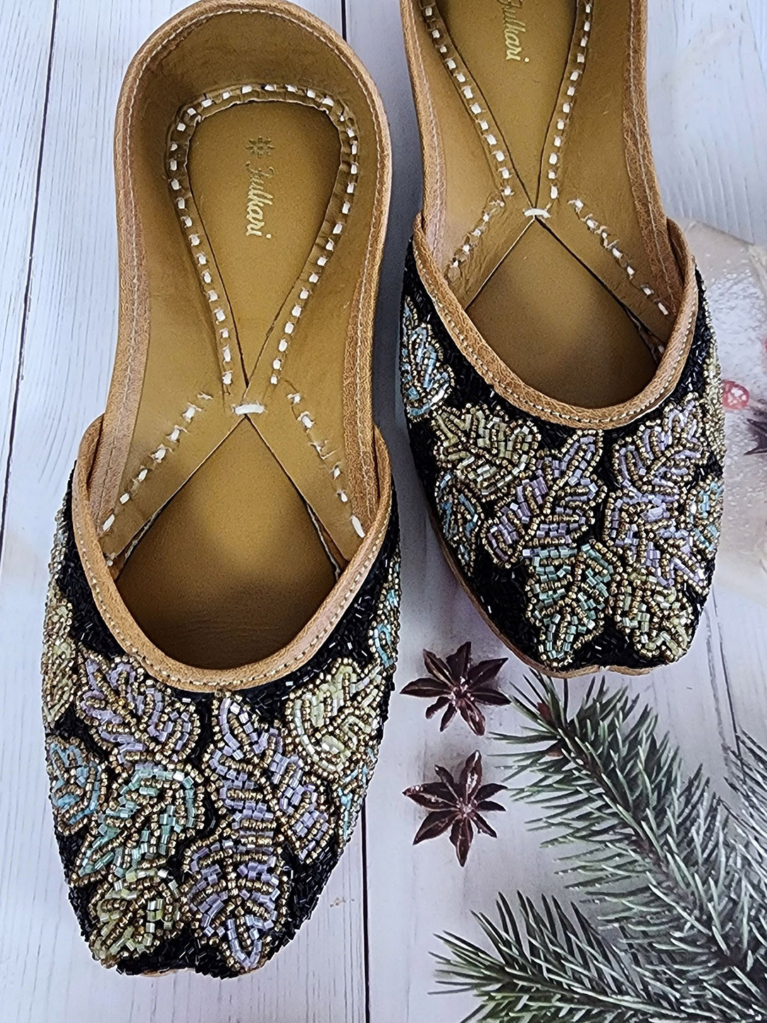

Fulkari Embellished Round Toe Leather Mojaris, Black