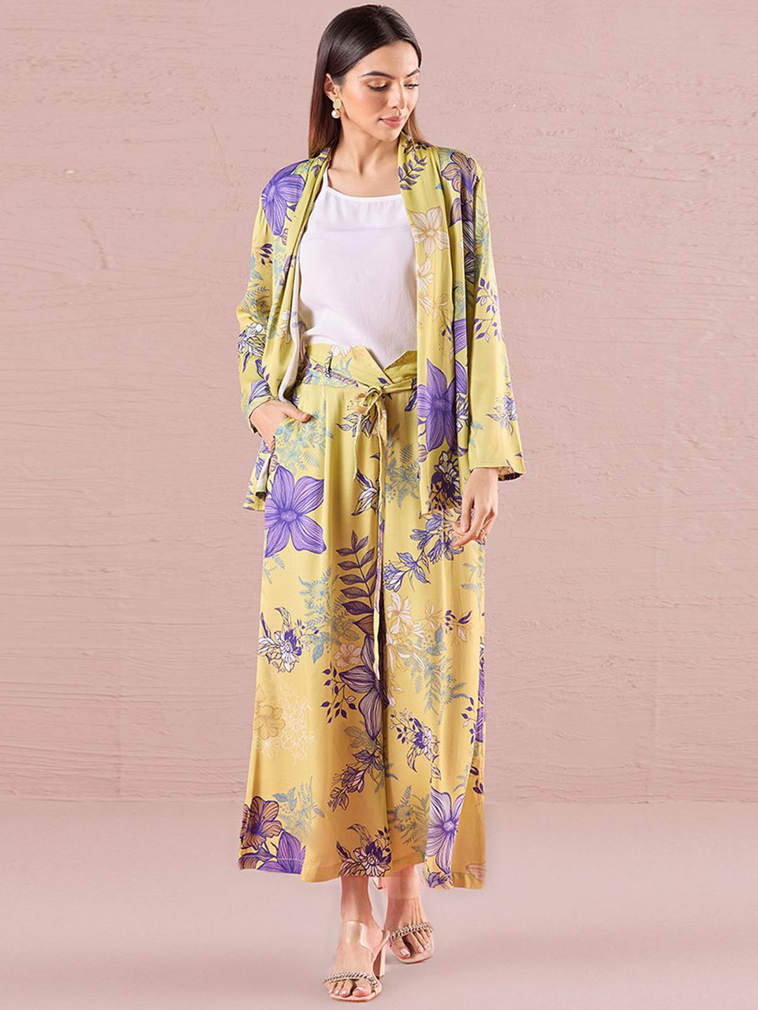 

navyasa by liva Floral Printed Round neck Top-Shrug With Palazzo, Yellow