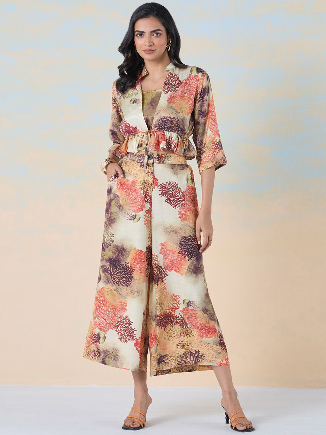 

navyasa by liva Floral Printed Crop Top Shrug With Trouser, Brown